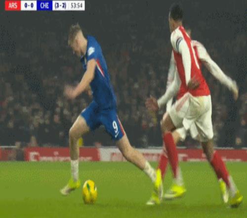 尤文与那不,勒斯关系紧,奥斯梅恩加,米兰体育官网,米兰体育品牌,米兰体育精彩,米兰体育